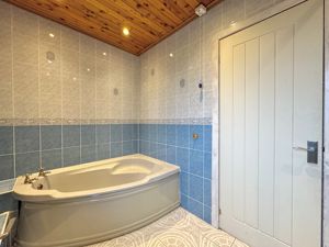 Photo 6- click for photo gallery